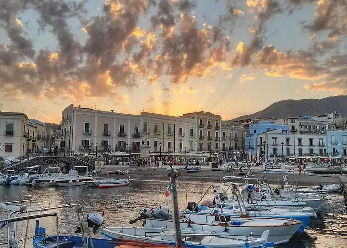 Via Roma 55 Апартаменты