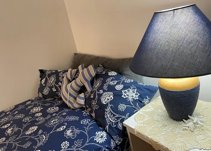 Via Roma 55 * Città di Lipari