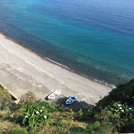 Via Roma 55 * Lipari (Isola Lipari)